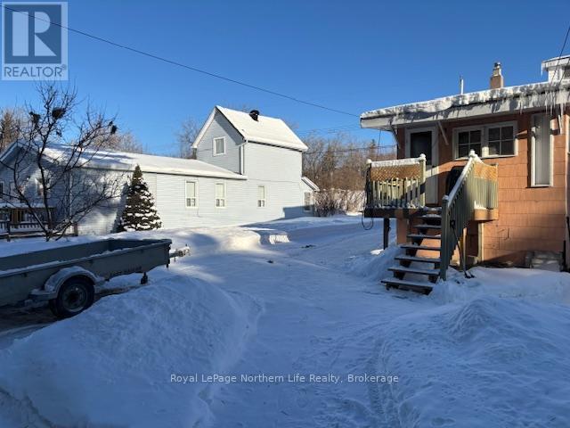 975 Mcintyre Street W, North Bay (West End), ON - Outdoor