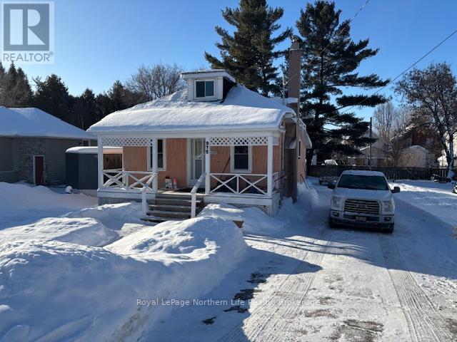 975 Mcintyre Street W, North Bay (West End), ON - Outdoor With Deck Patio Veranda