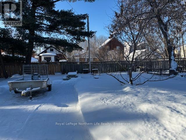 975 Mcintyre Street W, North Bay (West End), ON - Outdoor