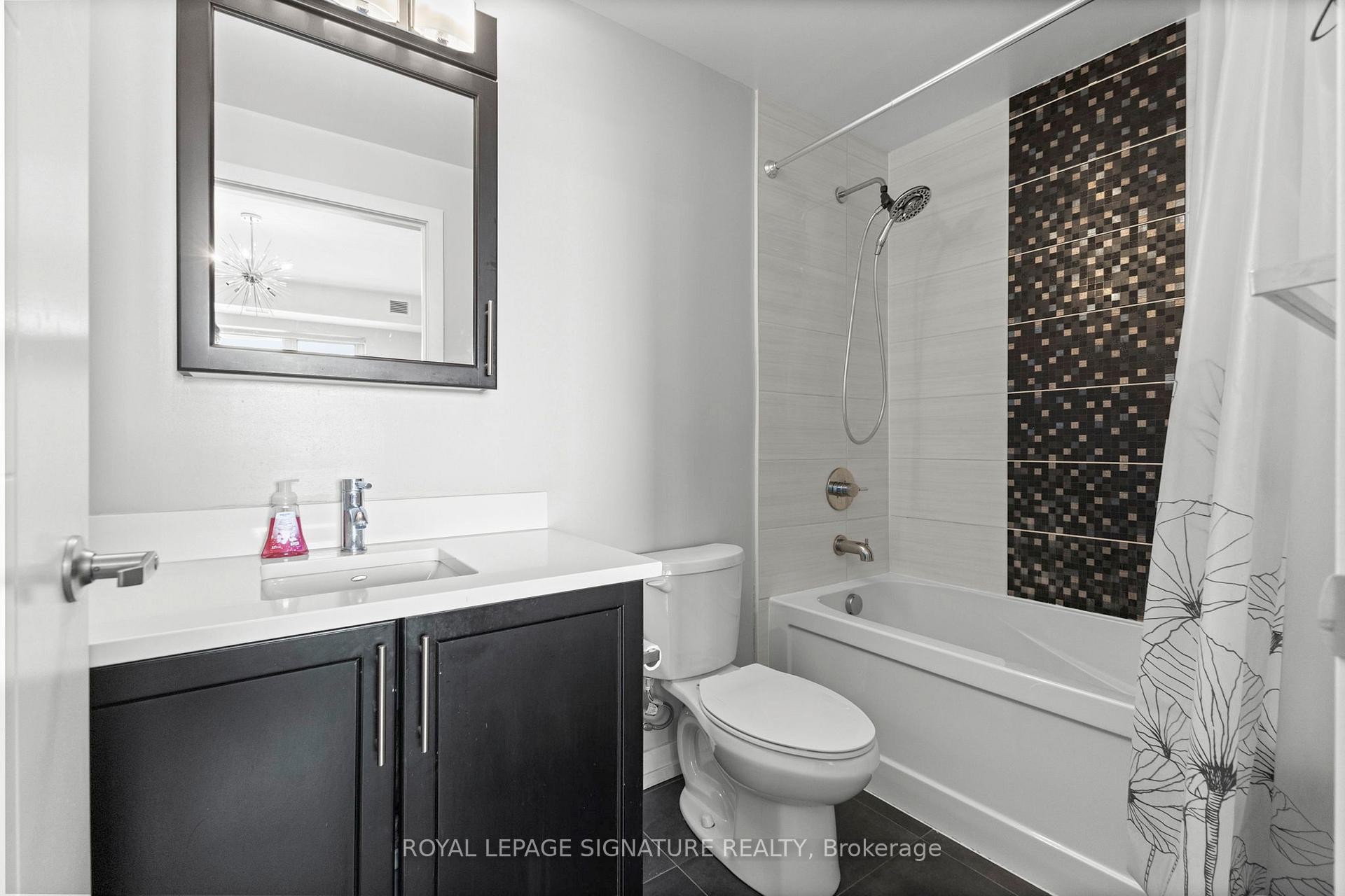 1307-40 Nepean Street, Ottawa Centre, ON - Indoor Photo Showing Bathroom