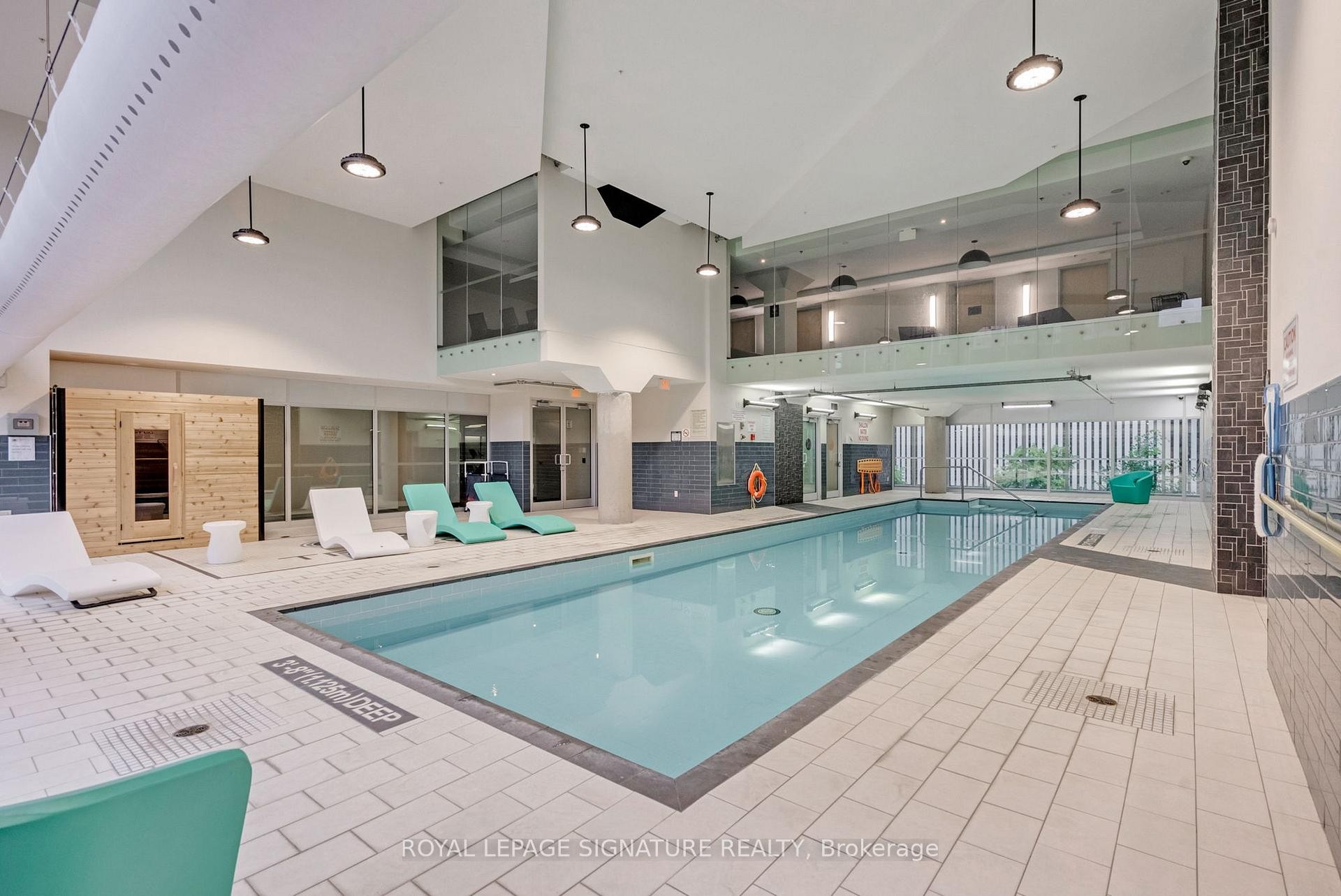 1307-40 Nepean Street, Ottawa Centre, ON - Indoor Photo Showing Other Room With In Ground Pool