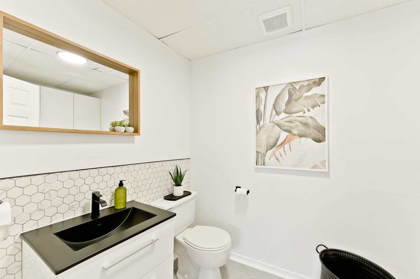 Salle d'eau - 101-3410 Rue Des Chênes, Sherbrooke (Les Nations), QC - Indoor Photo Showing Bathroom