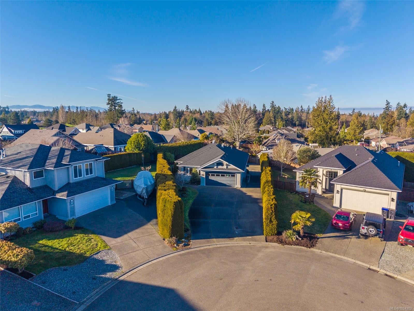 1112 Aery View Way, Parksville, BC