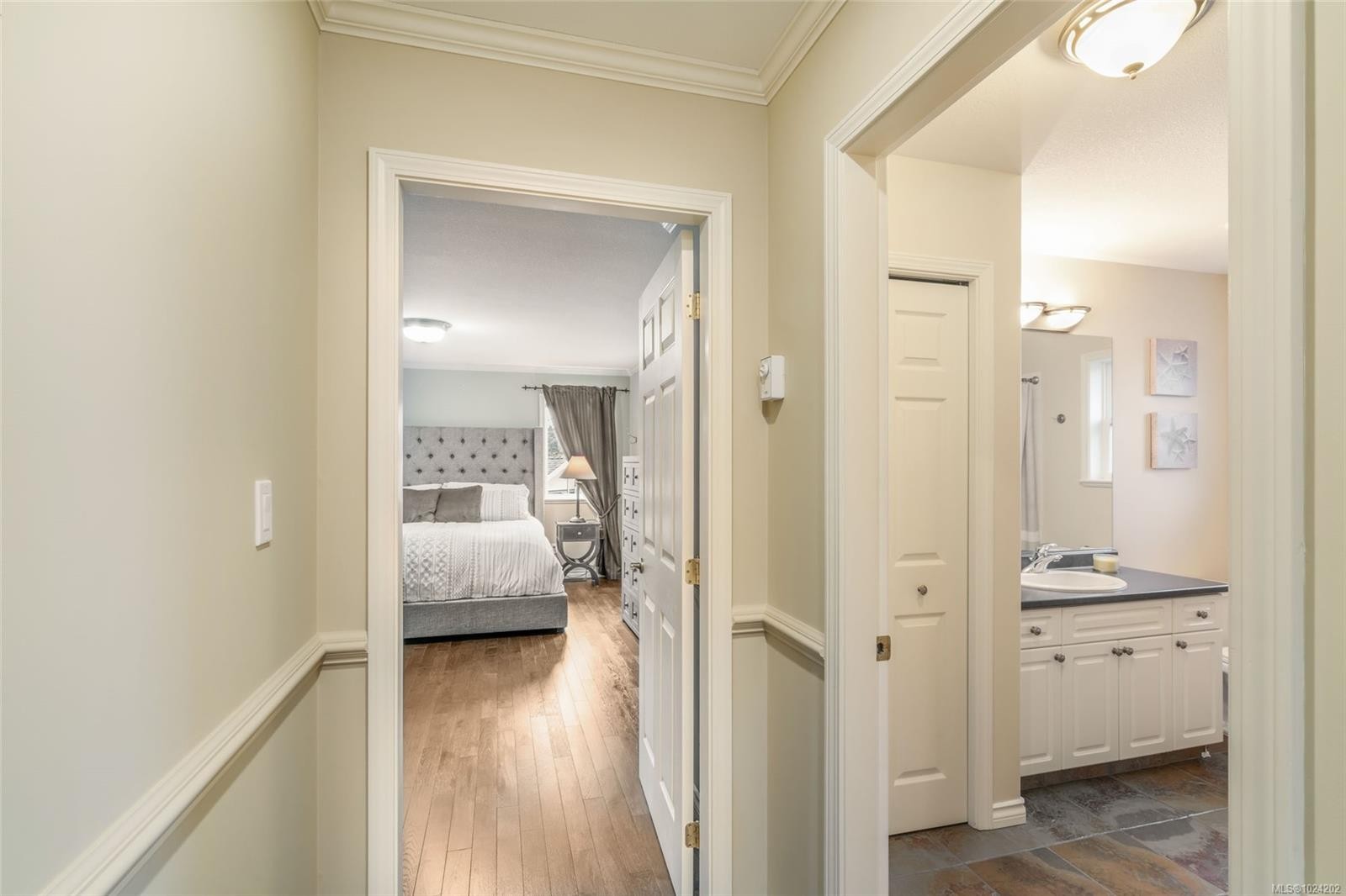 1112 Aery View Way, Parksville, BC