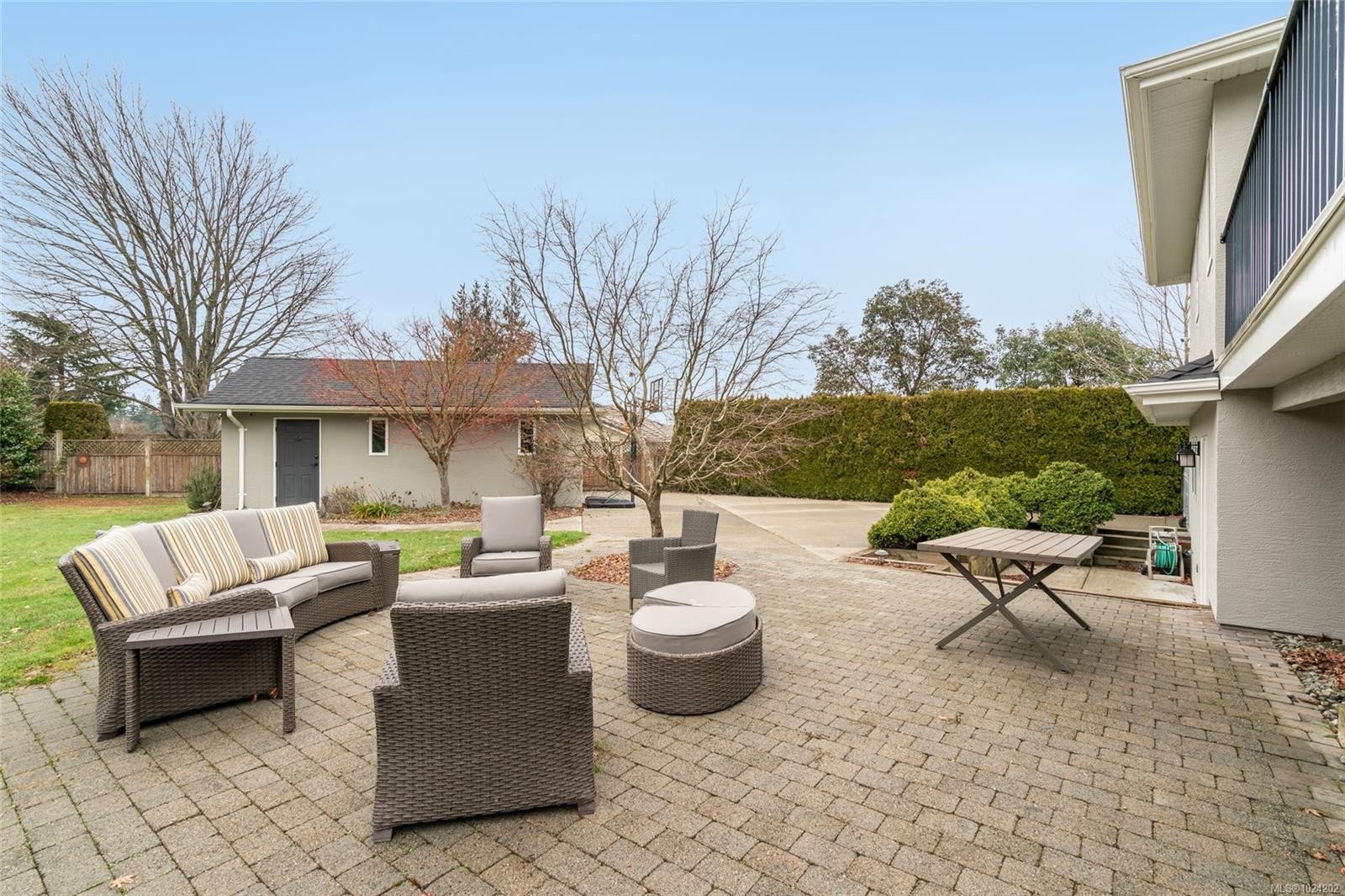 1112 Aery View Way, Parksville, BC