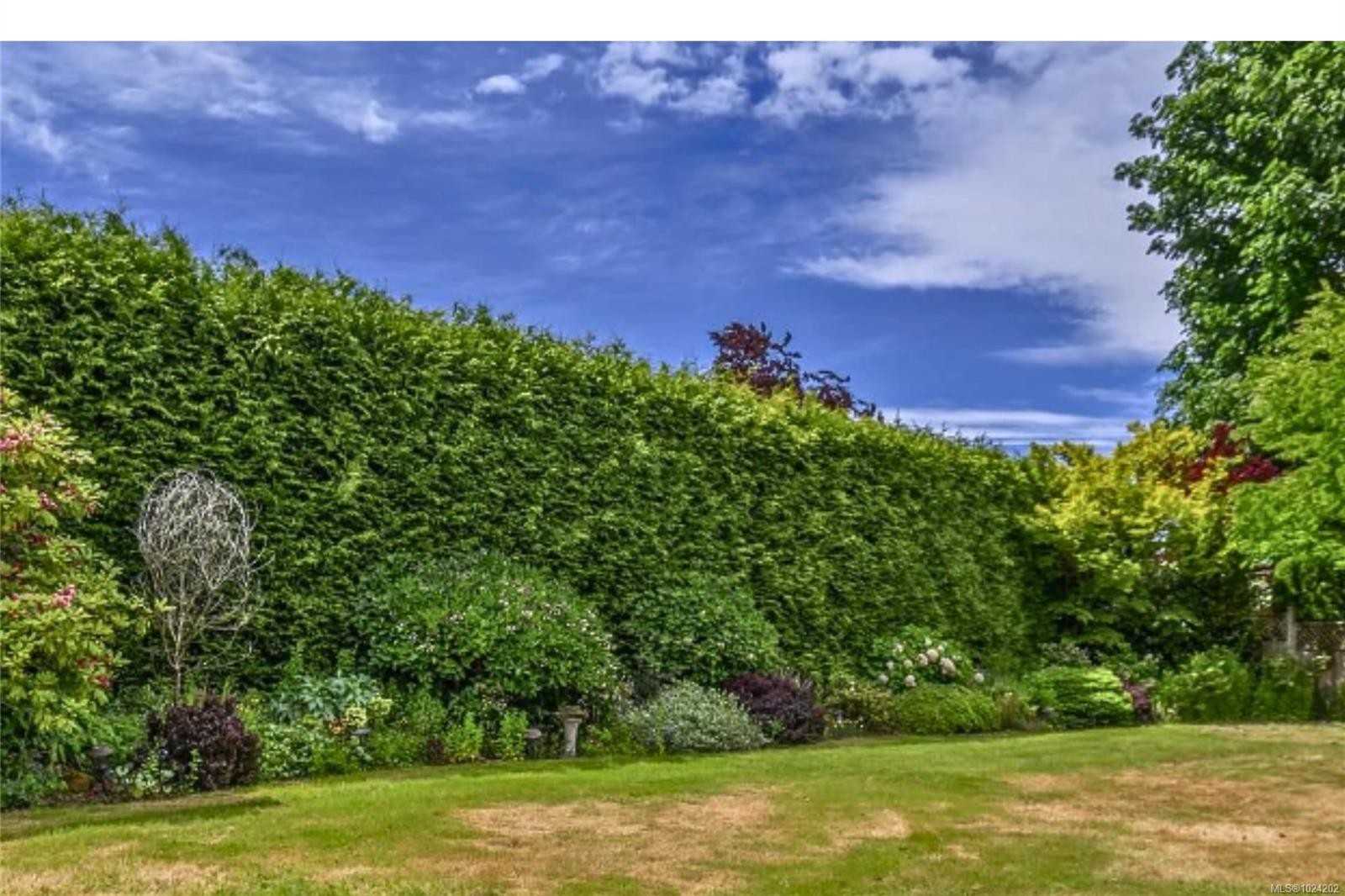 1112 Aery View Way, Parksville, BC