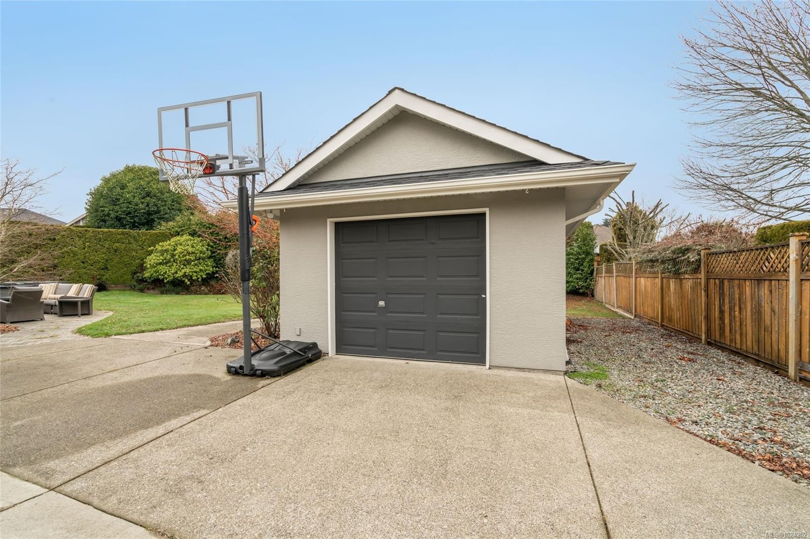 1112 Aery View Way, Parksville, BC