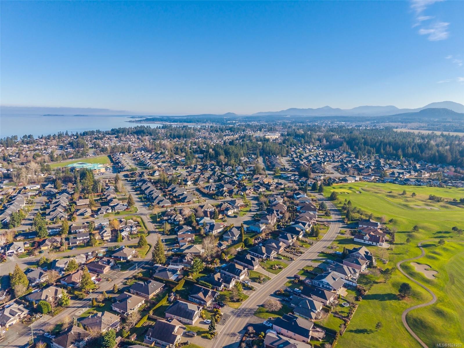 1112 Aery View Way, Parksville, BC