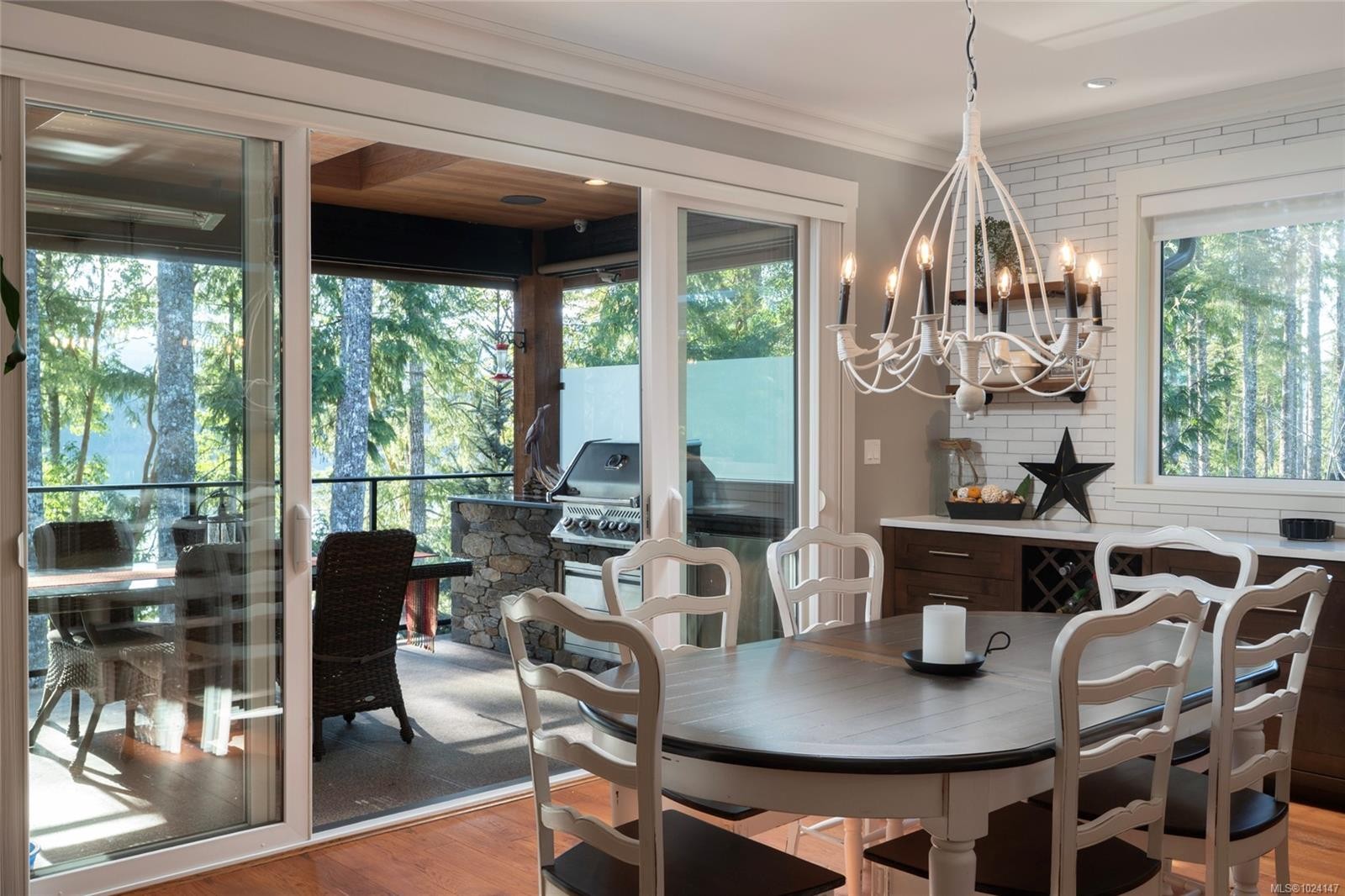 7342 Lakefront Pl, Lake Cowichan, BC