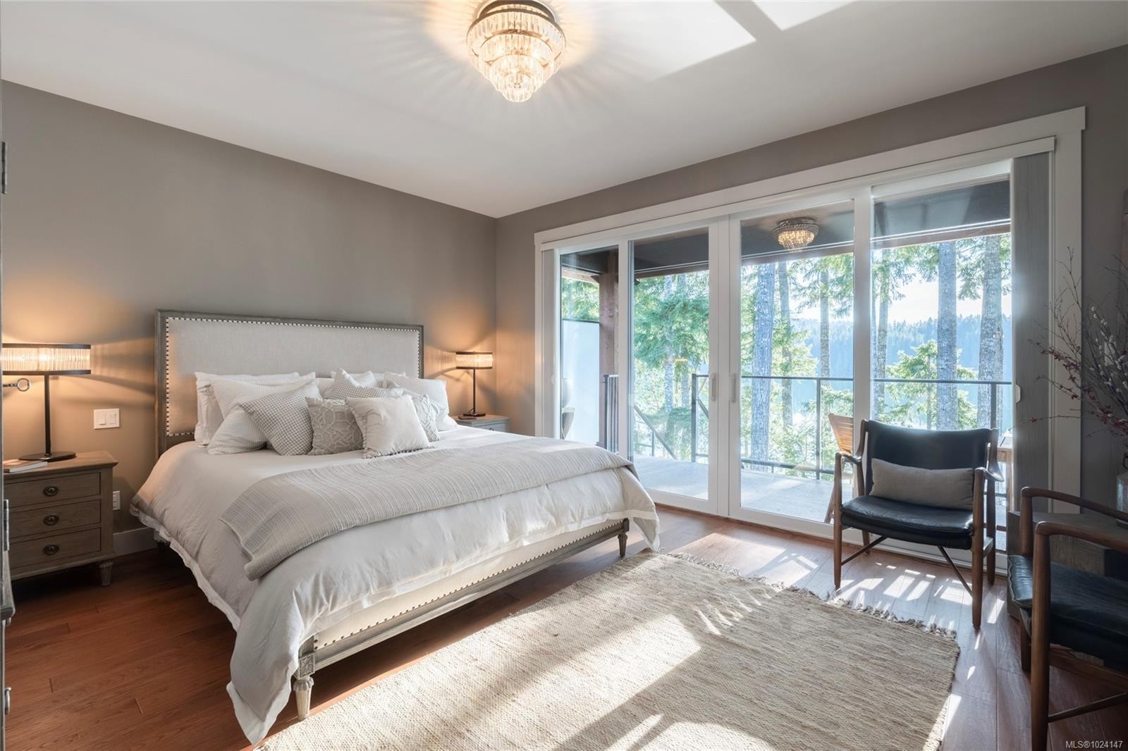 7342 Lakefront Pl, Lake Cowichan, BC