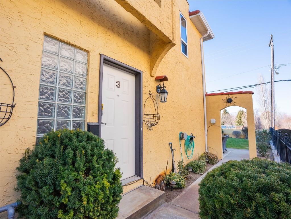 3-6811 Cottonwood Drive, Osoyoos, BC - Outdoor