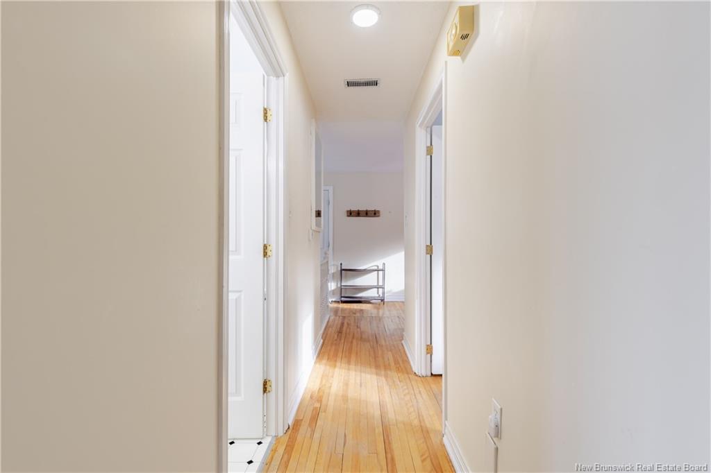 21 Westwood Dr, Fredericton, NB