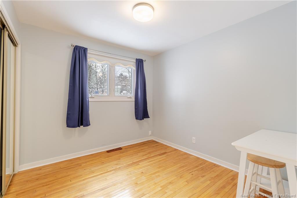 21 Westwood Dr, Fredericton, NB