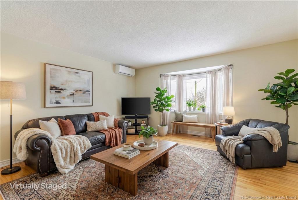 21 Westwood Dr, Fredericton, NB