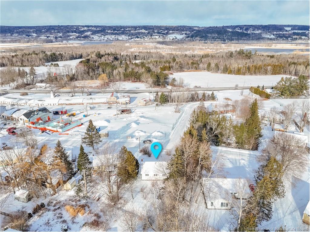 21 Westwood Dr, Fredericton, NB