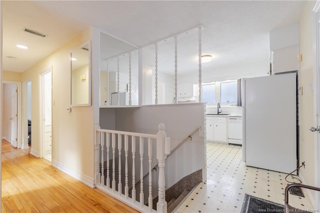 21 Westwood Dr, Fredericton, NB