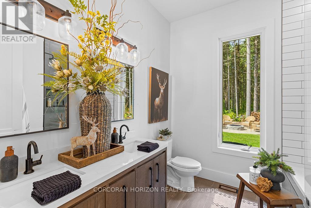 107 Louise Creek Crescent, West Grey, ON - Indoor Photo Showing Bathroom