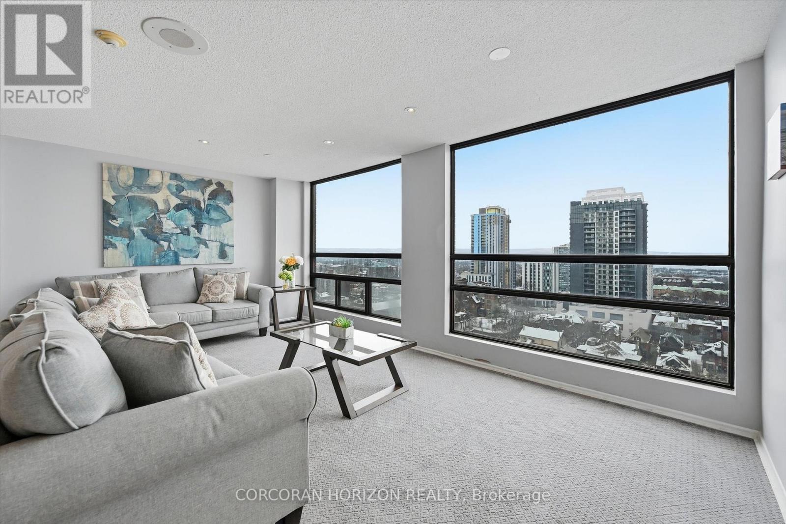 1202 - 222 Jackson Street W, Hamilton, ON - Indoor Photo Showing Living Room