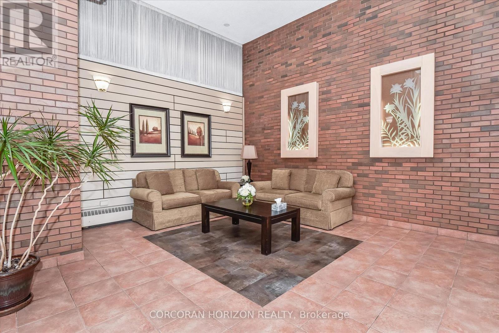 1202 - 222 Jackson Street W, Hamilton, ON - Photo Showing Other Room