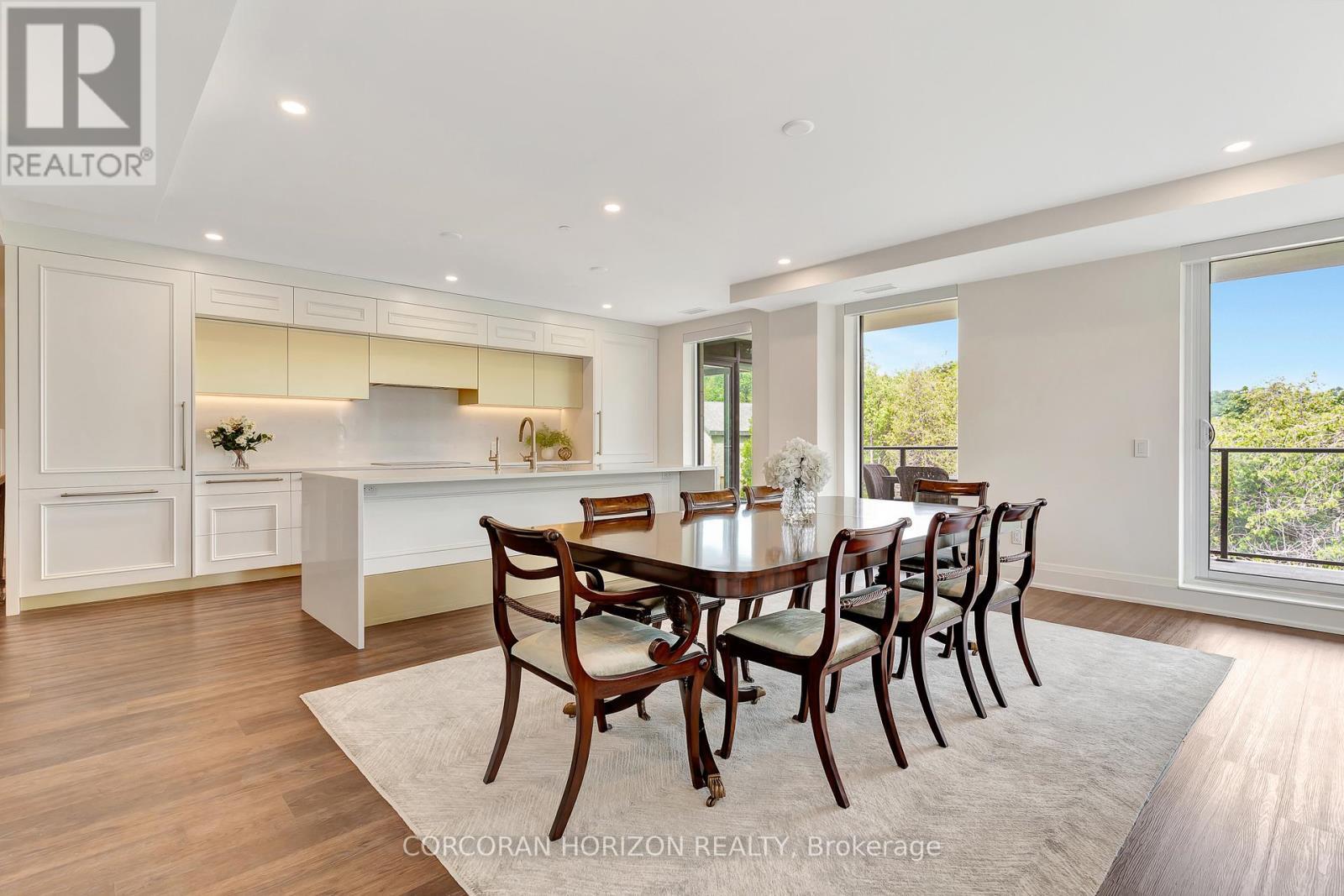 206 - 6523 Wellington Road, Centre Wellington, ON - Indoor Photo Showing Dining Room