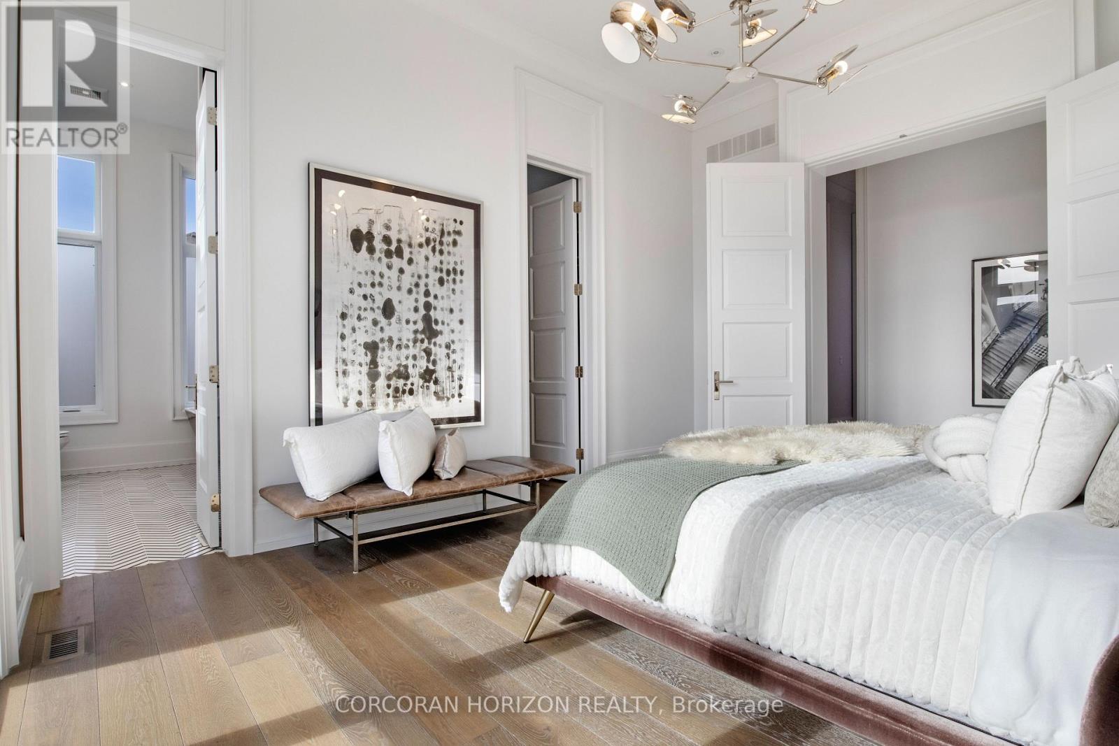 31 Reid Court, Puslinch, ON - Indoor Photo Showing Bedroom