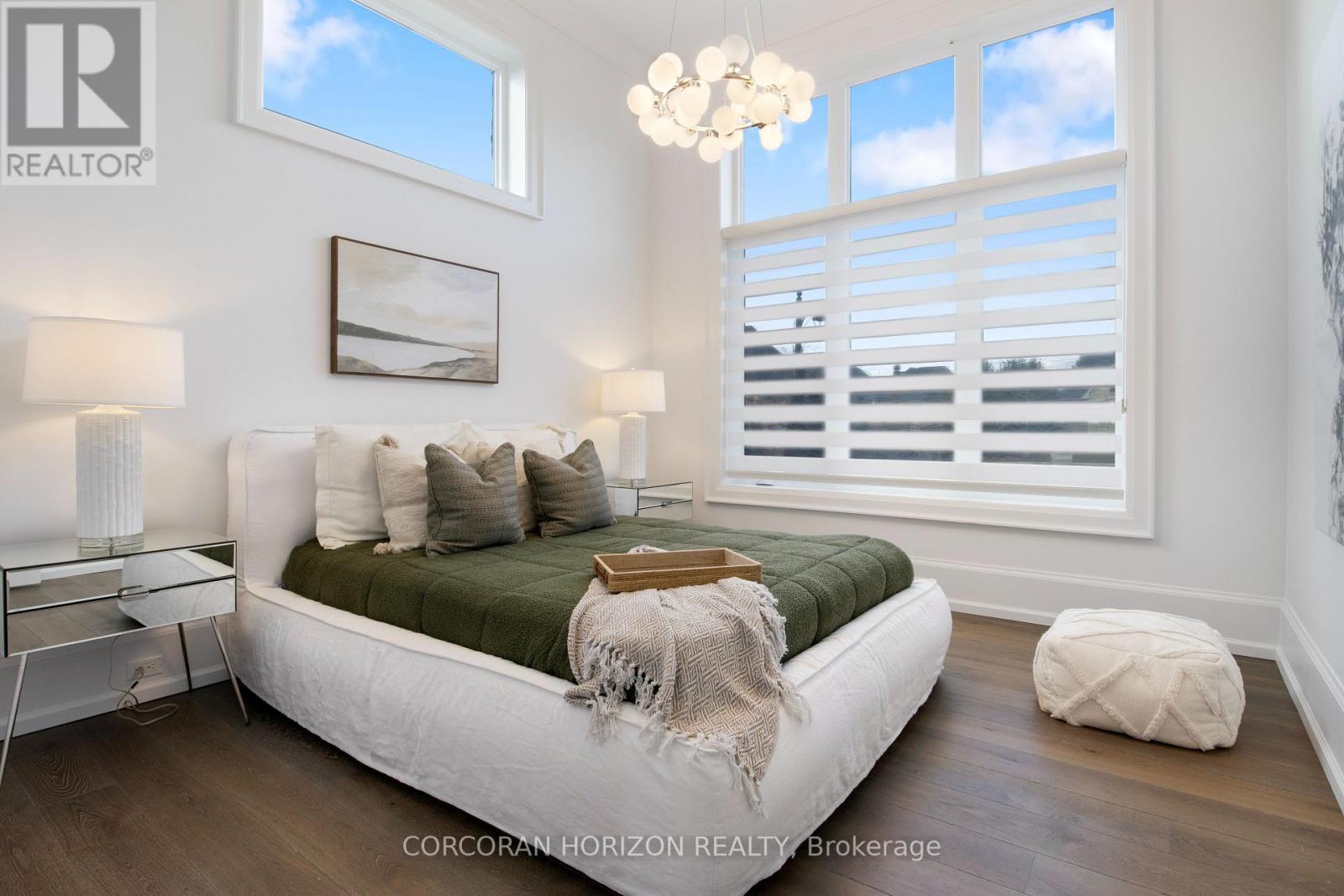 31 Reid Court, Puslinch, ON - Indoor Photo Showing Bedroom