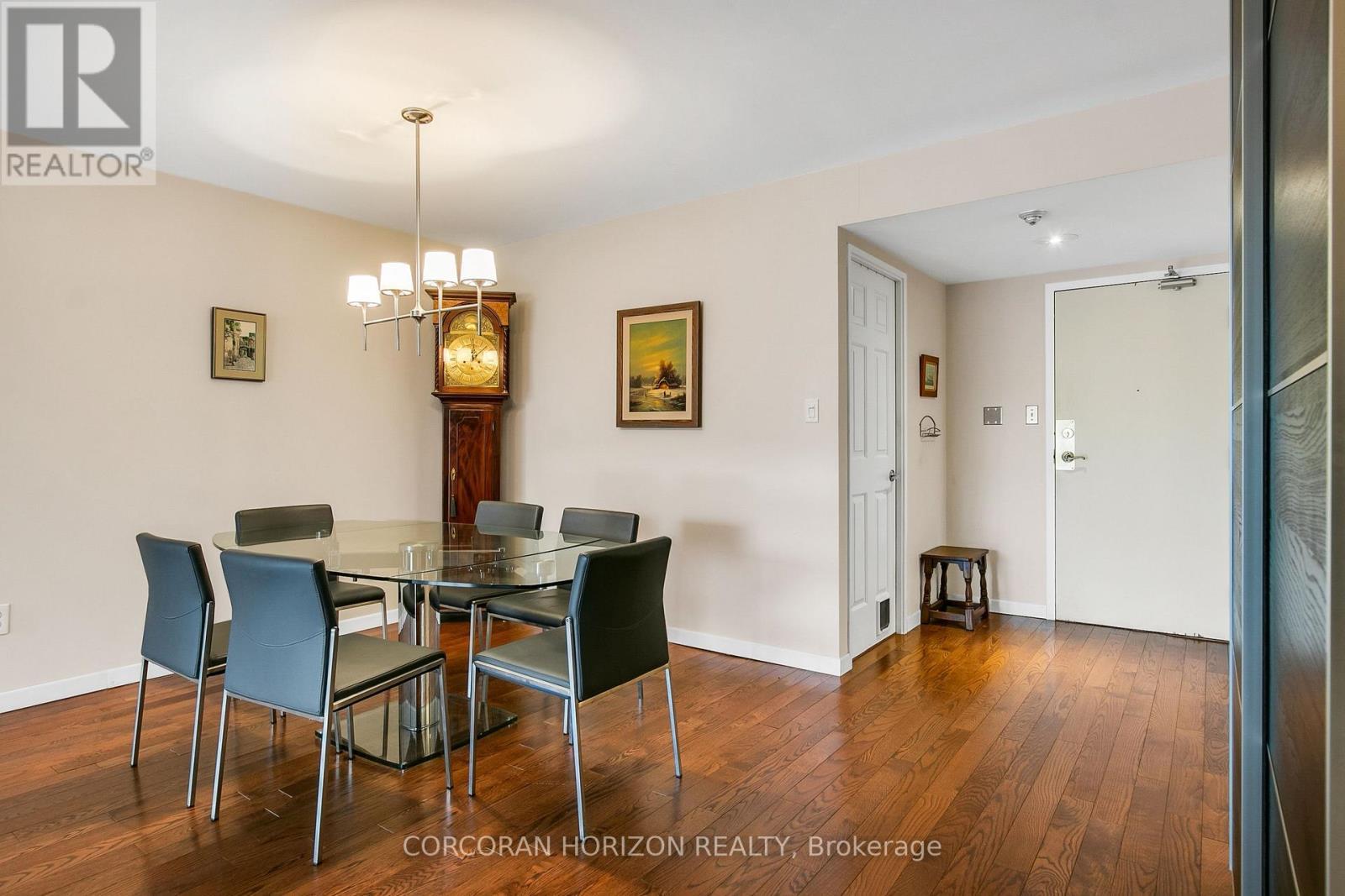1001 - 5444 Yonge Street, Toronto, ON - Indoor Photo Showing Dining Room