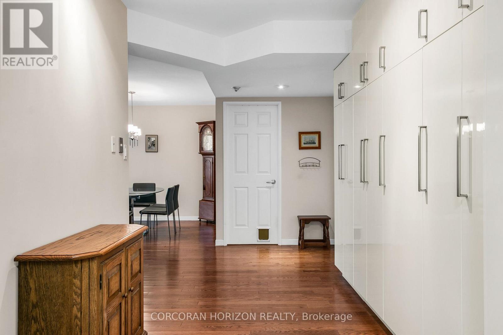 1001 - 5444 Yonge Street, Toronto, ON - Indoor Photo Showing Other Room