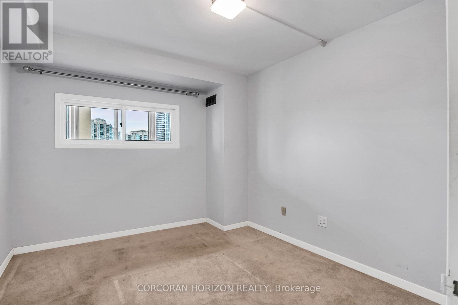 1001 - 5444 Yonge Street, Toronto, ON - Indoor Photo Showing Other Room