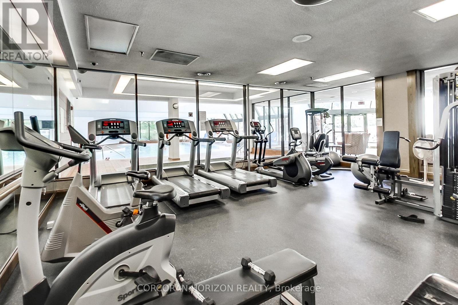 1001 - 5444 Yonge Street, Toronto, ON - Indoor Photo Showing Gym Room