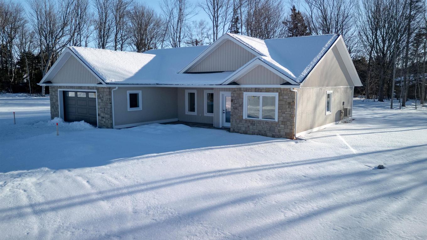 24 Ronnies Lane, Johnstons River, PE