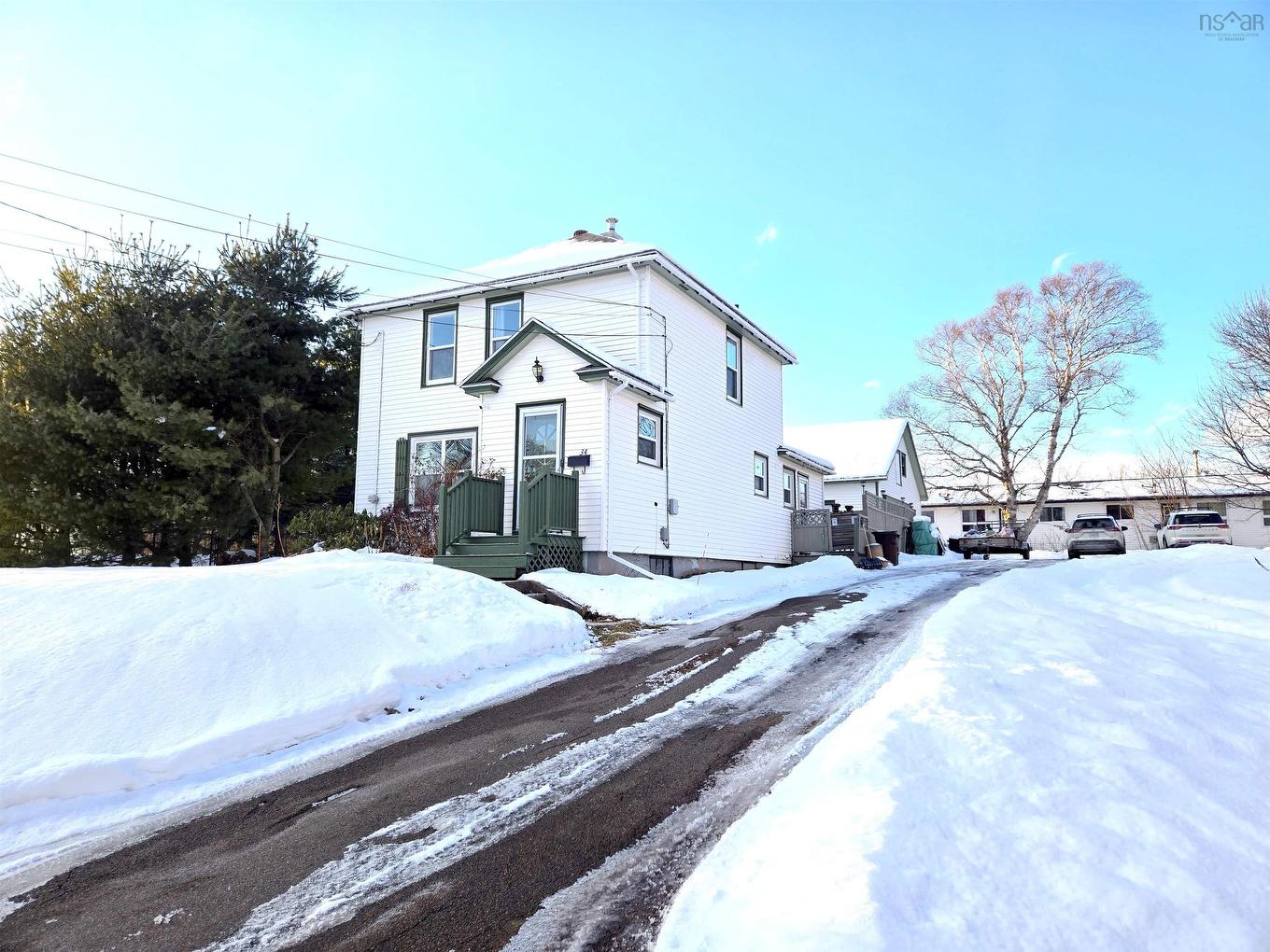 34 Dale Street, Amherst, NS