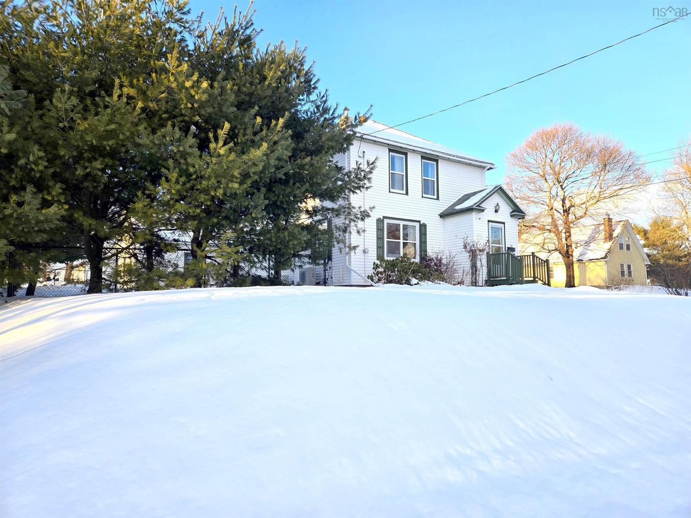 34 Dale Street, Amherst, NS