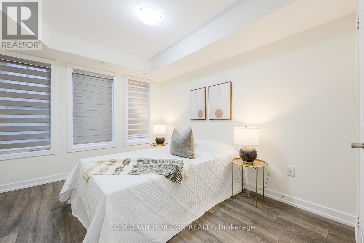 70 - 2315 Sheppard Avenue W, Toronto, ON - Indoor Photo Showing Bedroom