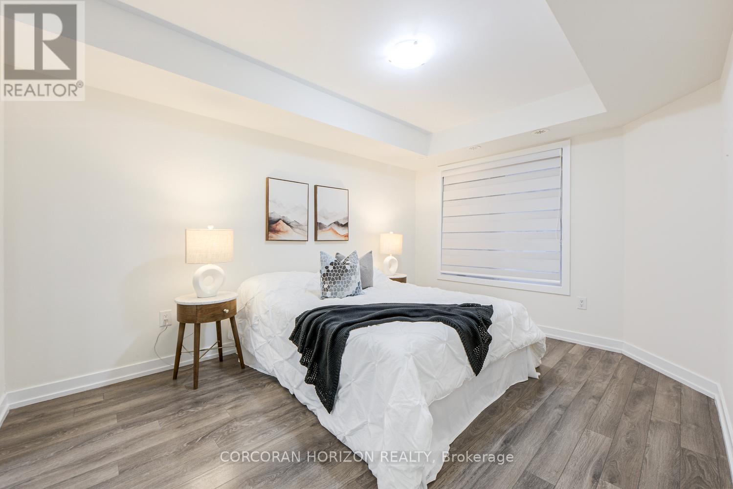 70 - 2315 Sheppard Avenue W, Toronto, ON - Indoor Photo Showing Bedroom