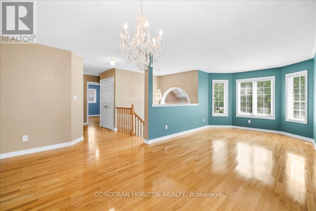 312 Harvie Road, Barrie, ON - Indoor Photo Showing Other Room