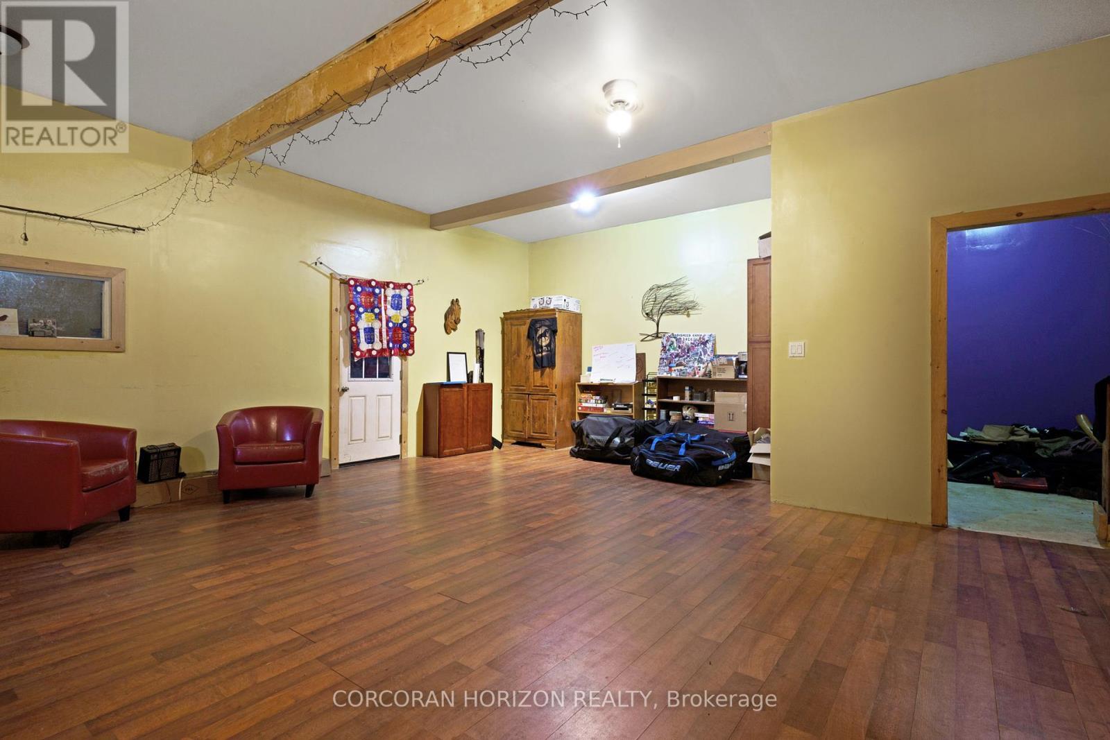 1374 5Th Concession Road W, Hamilton, ON