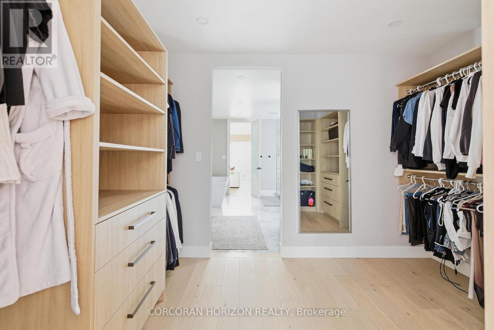 95 William Street W, Waterloo, ON - Indoor With Storage