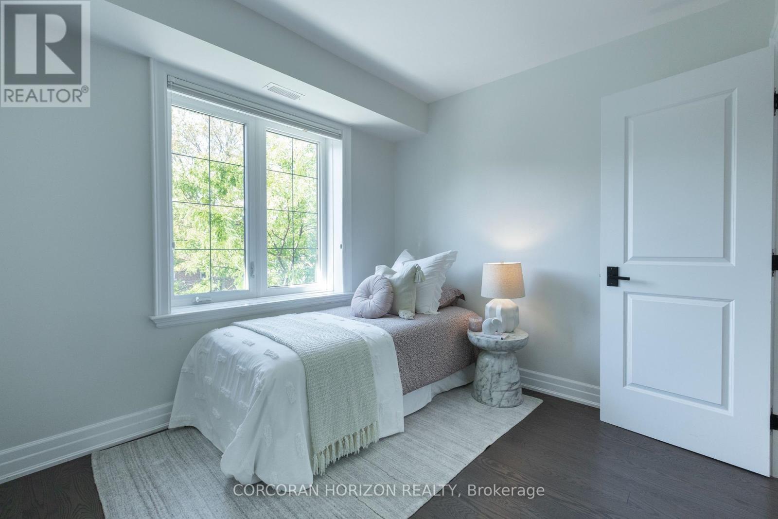 77 Rumsey Road, Toronto, ON - Indoor Photo Showing Bedroom