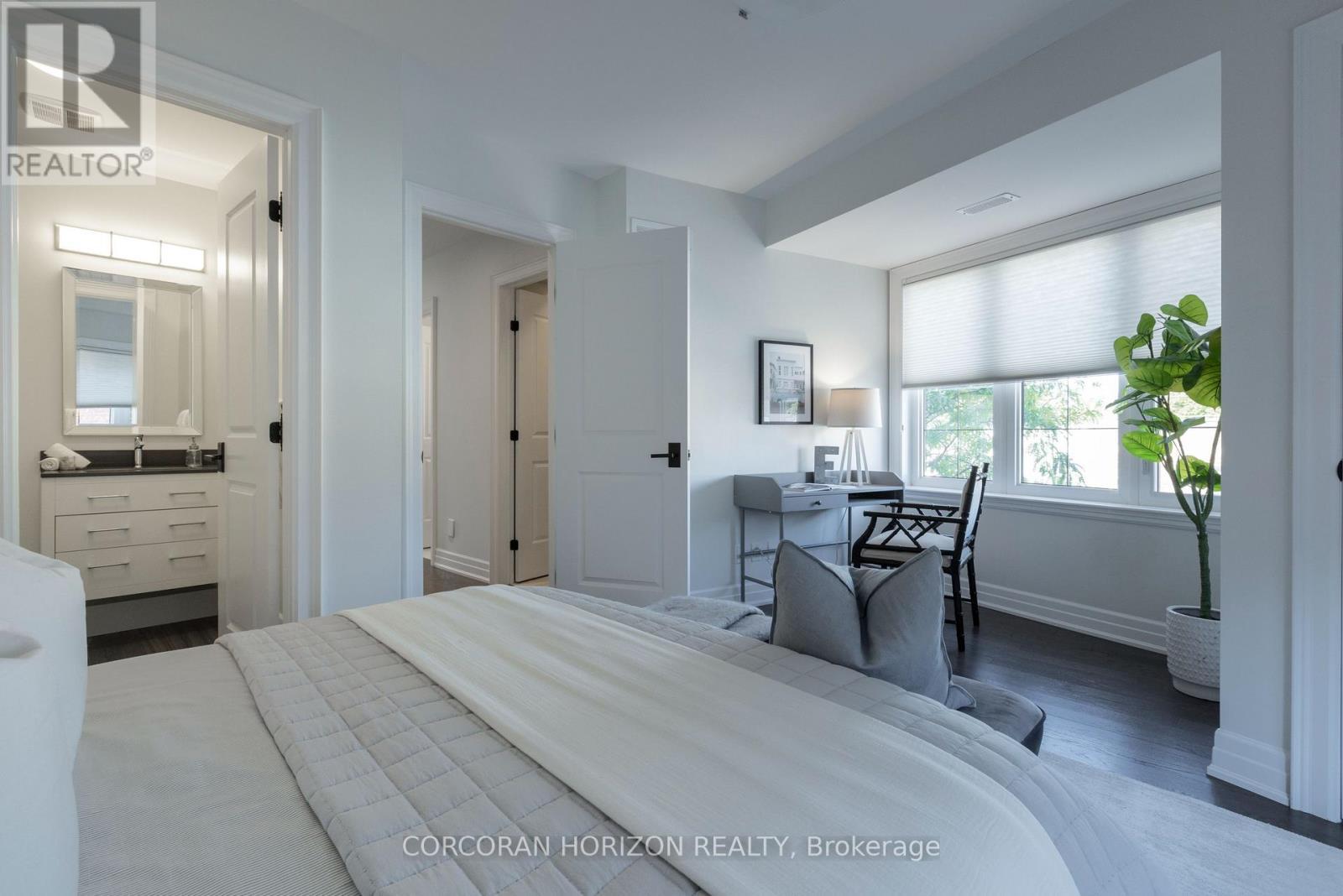 77 Rumsey Road, Toronto, ON - Indoor Photo Showing Bedroom