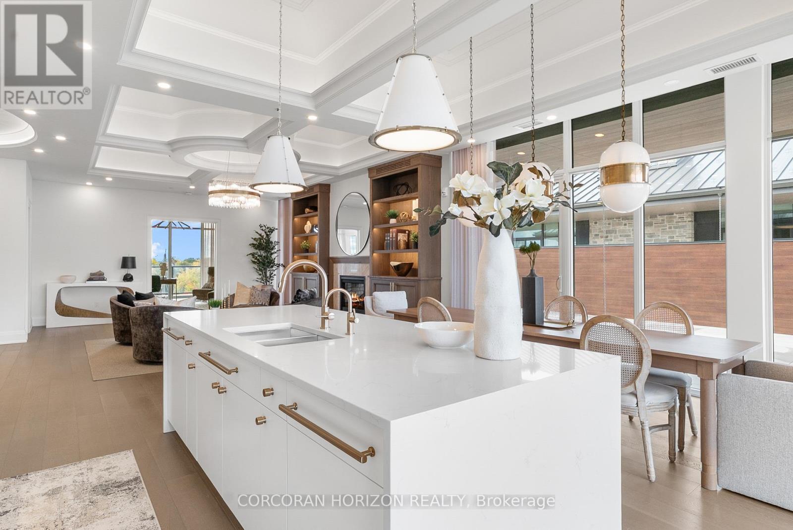 506 - 6523 Wellington 7 Road, Centre Wellington, ON - Indoor Photo Showing Kitchen