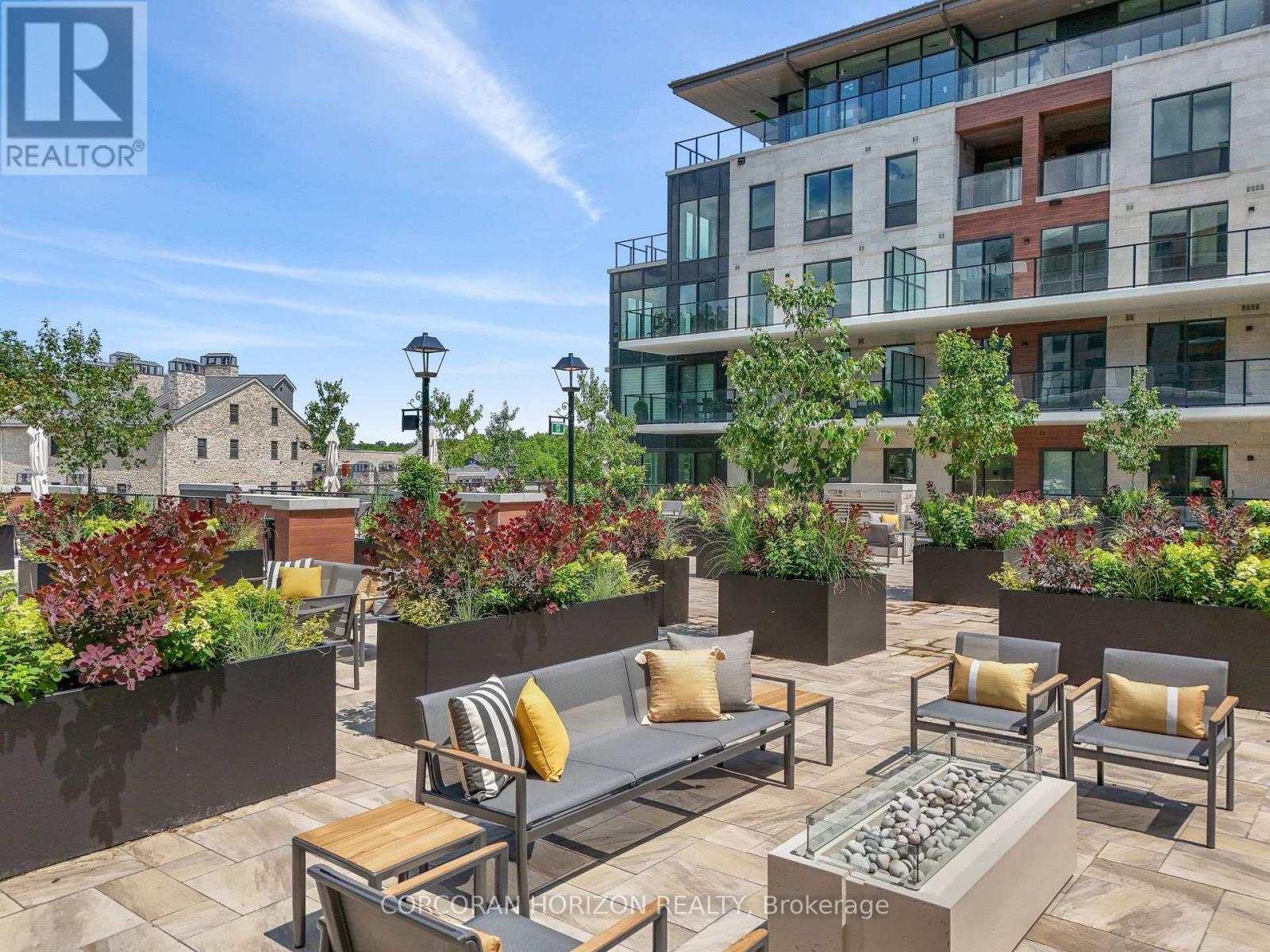 506 - 6523 Wellington 7 Road, Centre Wellington, ON - Outdoor