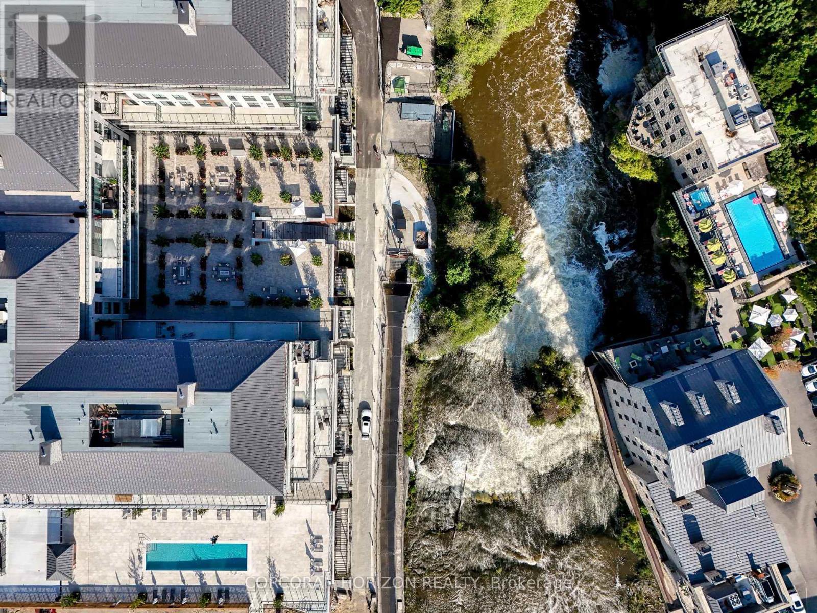 506 - 6523 Wellington 7 Road, Centre Wellington, ON - Outdoor