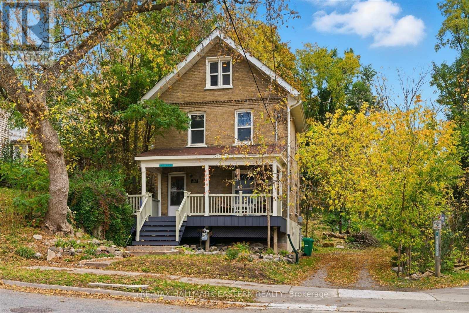 242 Dublin Street, Peterborough (Town Ward 3), ON - Outdoor