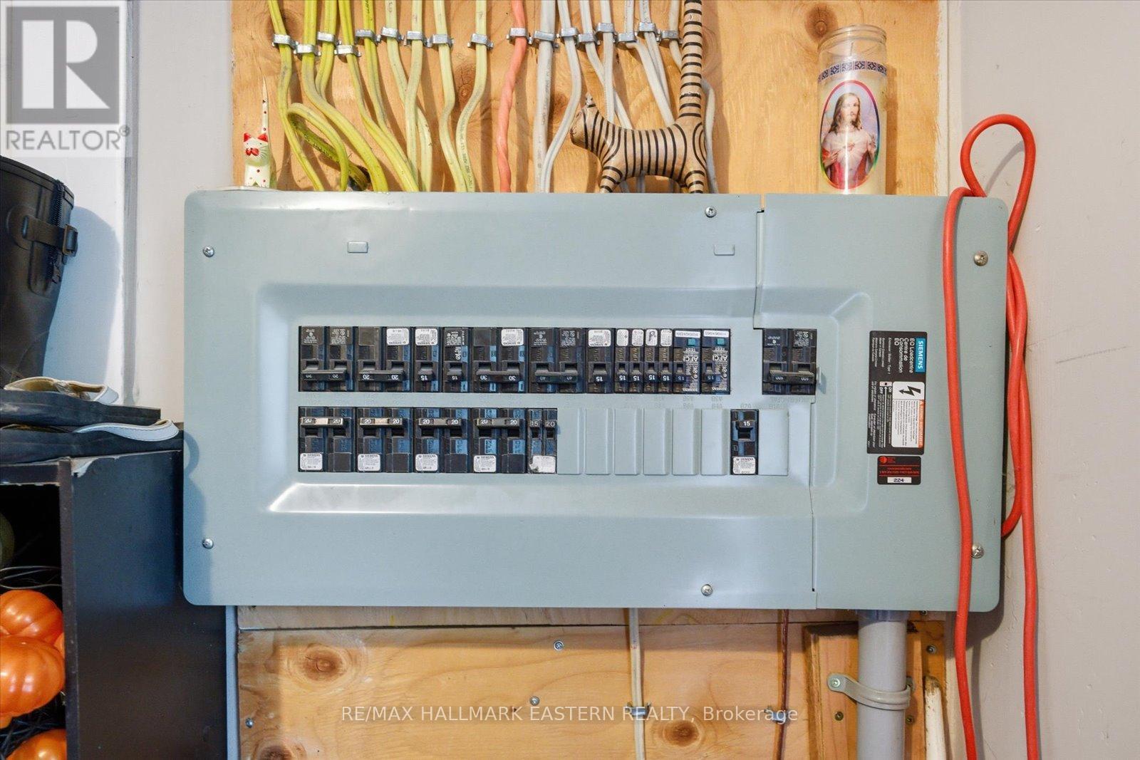 242 Dublin Street, Peterborough (Town Ward 3), ON - Indoor Photo Showing Other Room