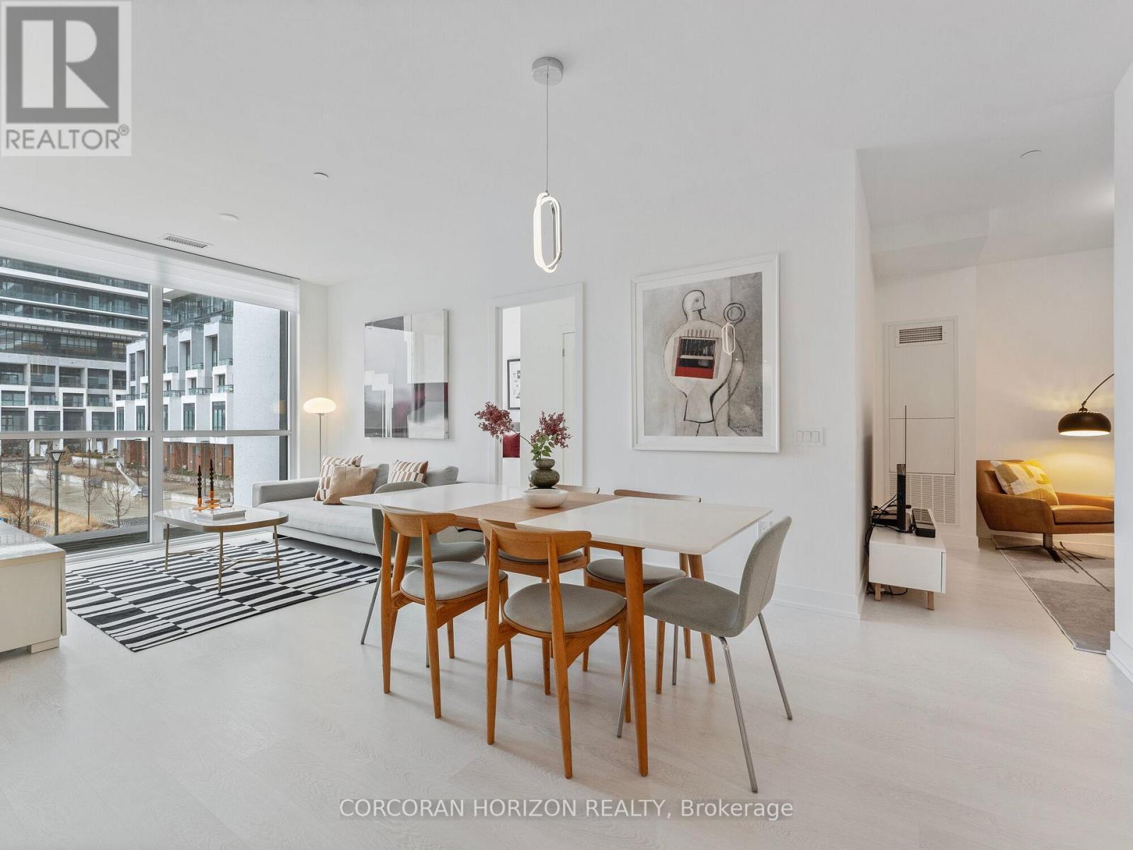 221 - 30 Inn On The Park Drive, Toronto, ON - Indoor