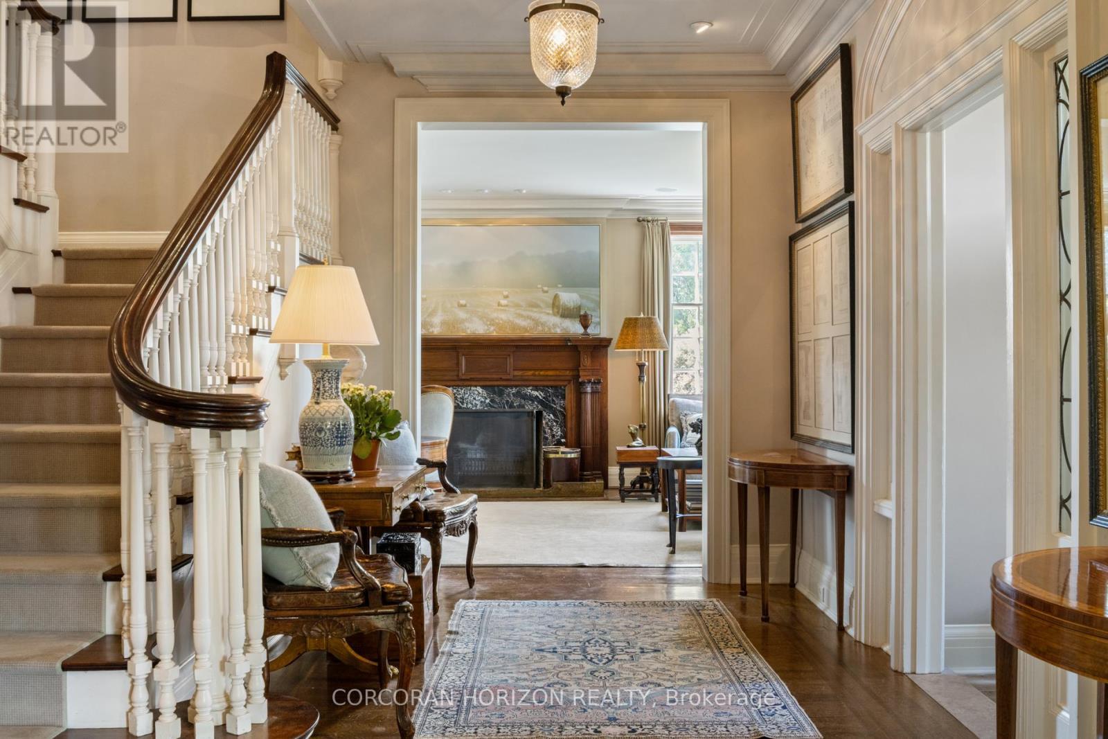 33 Salisbury Avenue, Cambridge, ON - Indoor Photo Showing Other Room With Fireplace