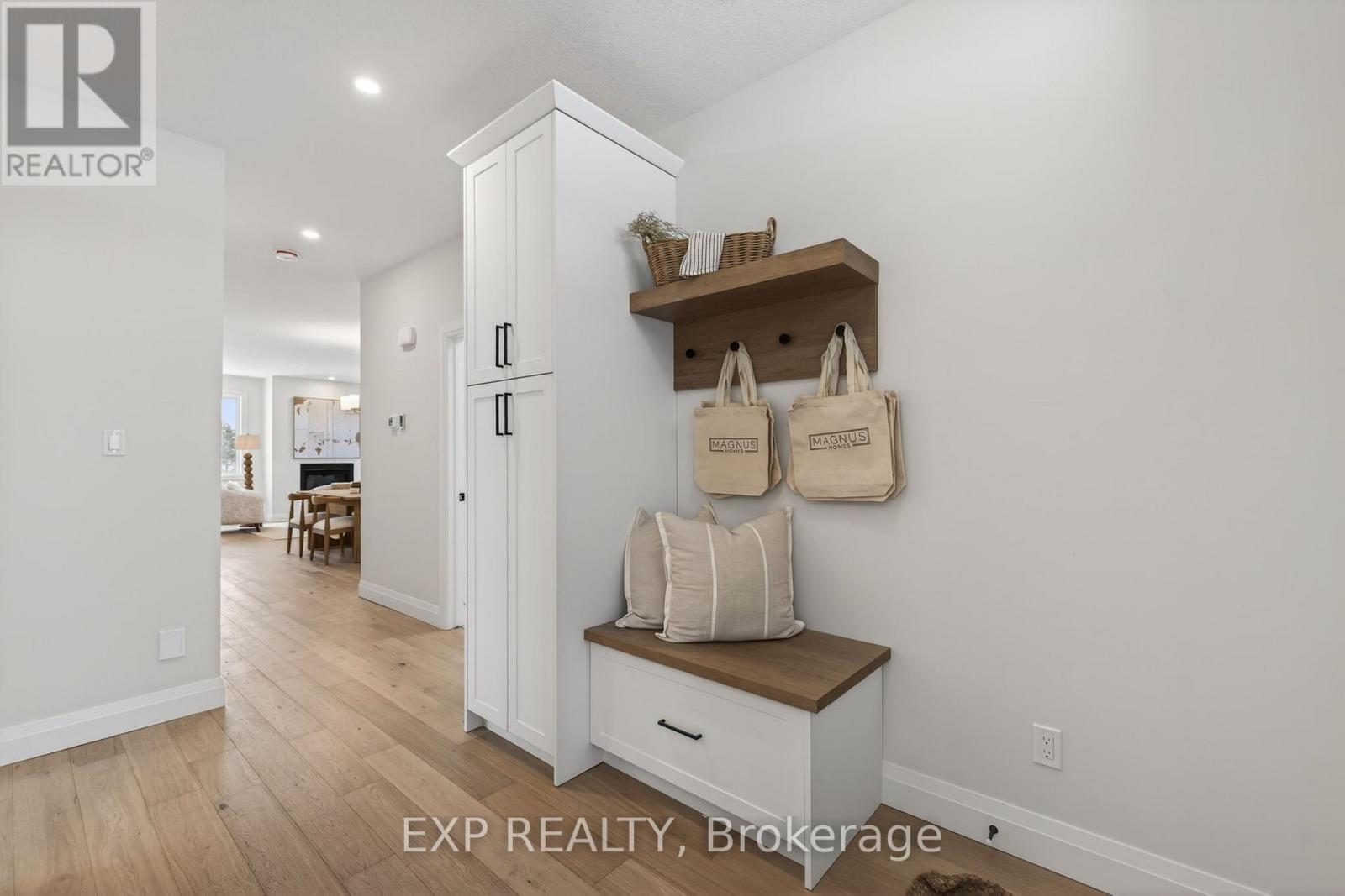 96 Dearing Street, South Huron (Stephen), ON - Indoor Photo Showing Other Room