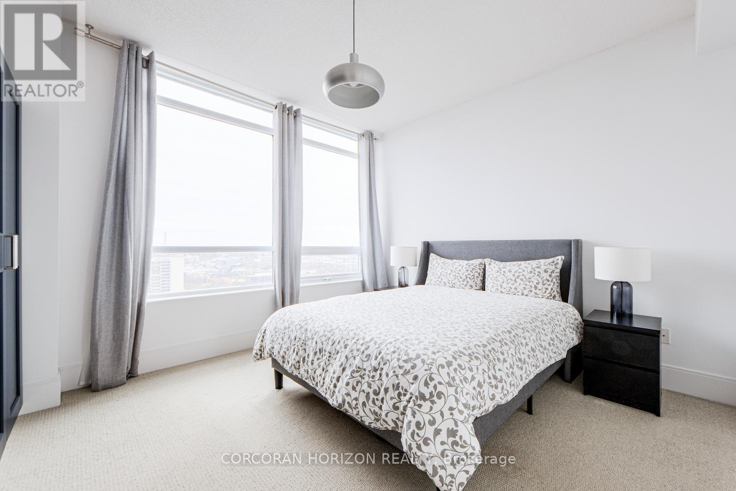 2509 - 181 Wynford Drive, Toronto, ON - Indoor Photo Showing Bedroom