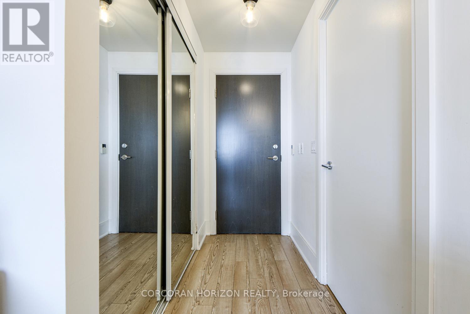 2509 - 181 Wynford Drive, Toronto, ON - Indoor Photo Showing Other Room